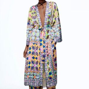 Zara Satin Effect Colorful Boho Floral Belted LS Kimono Duster Robe Size S